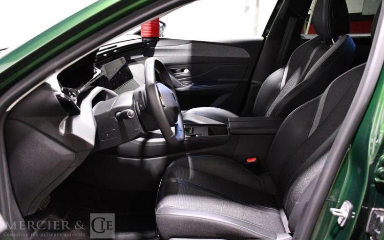 PEUGEOT 308 BERLINE ALLURE PACK PURETECH VERT GM-490-PJ