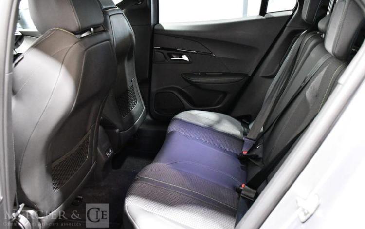 PEUGEOT 2008 GRIS GM-804-LD