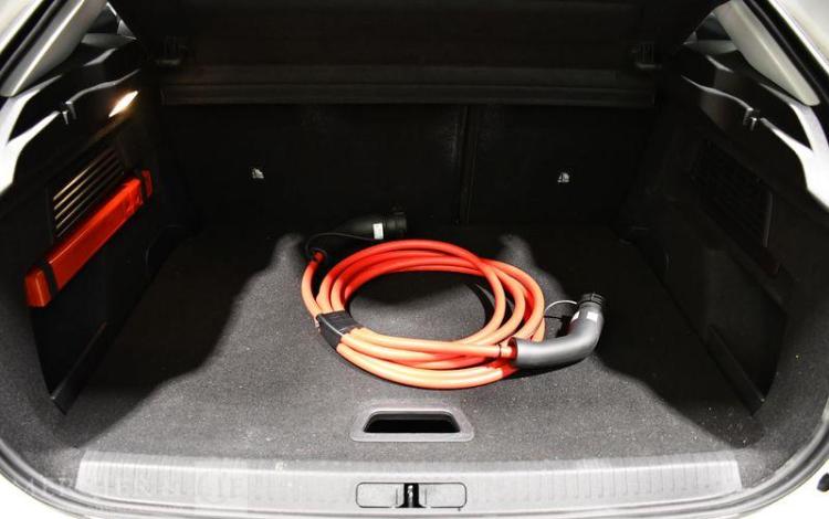 CITROEN e-C4 135ch 50kWh FEEL PACK BLANC GN-097-AH