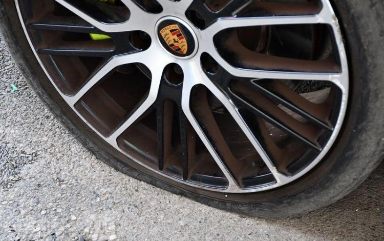 PORSCHE PANAMERA SPORT-TURISMO 2.9 E-HYBRID 462H 17.9KWH PLATINUM EDITION BVA GRIS GN-356-YM