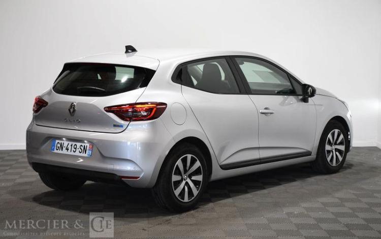 RENAULT CLIO EQUILIBRE E-TECH FULL HYBRID GRIS GN-419-SN