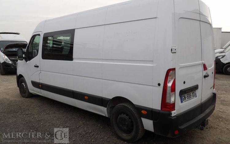 RENAULT MASTER 3 L3H2 2,3 DCI 136CV – DIESEL – 59557 KMS – ANNEE 2023 BLANC GN-699-XD