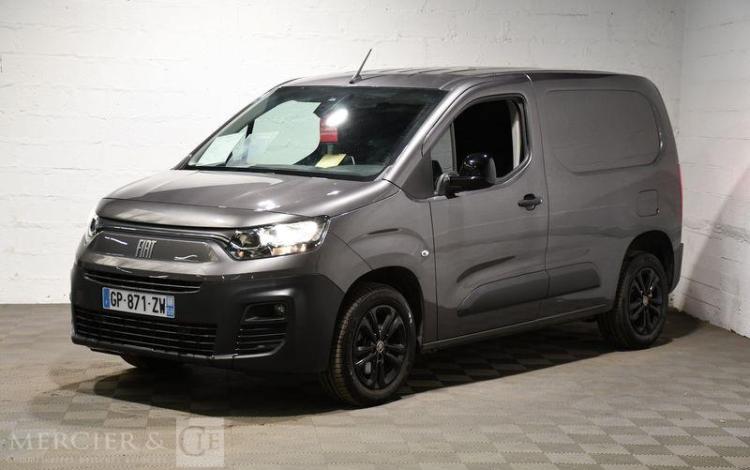 FIAT DOBLO 1,5 BLUEHDI 130 950kg GRIS GP-871-ZW