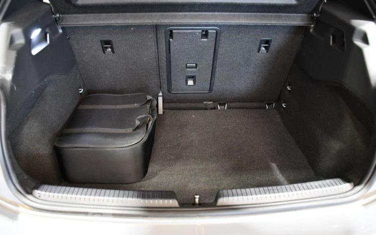 VOLKSWAGEN ID 3 PRO 58 kwh PERFORMANCE STYLE GRIS GQ-339-ZB