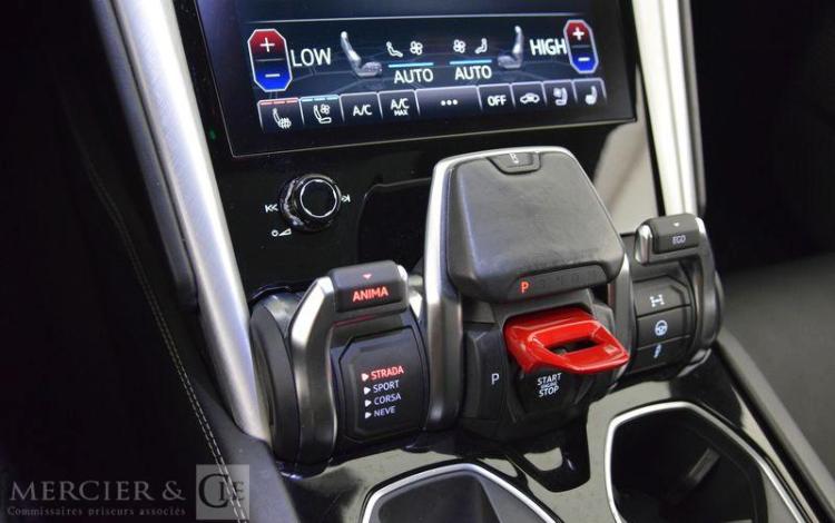 LAMBORGHINI URUS 4.0 V8 650CH BVA8 GRIS GQ-780-EP