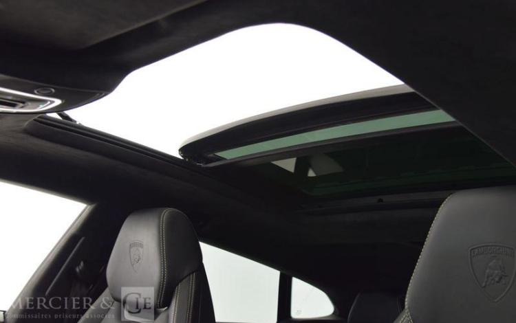 LAMBORGHINI URUS 4.0 V8 650CH BVA8 GRIS GQ-780-EP