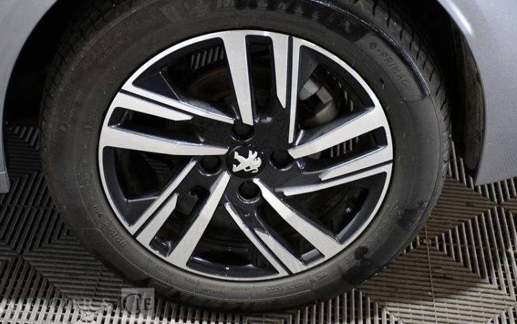 PEUGEOT 208 1.2 PURETECH 100 ALLURE EAT GRIS GS-080-LB