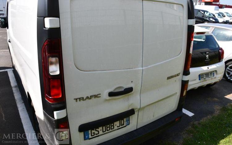 RENAULT TRAFIC GCF L2H1 3T BLUE DCI 150 BLANC GS-088-JQ