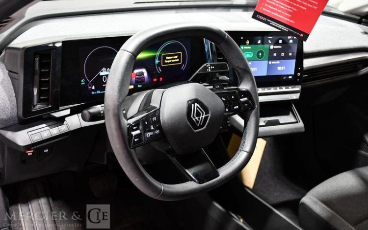 RENAULT MEGANE E-TECH EQUIIBRE EV40 130CH STD BLANC GS-239-WV