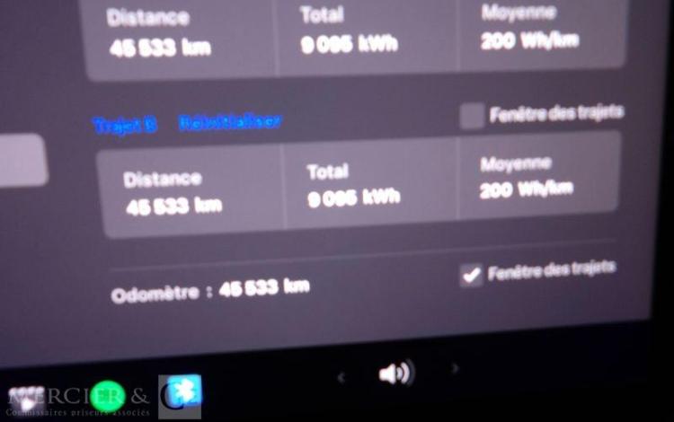 TESLA MODELE Y PERFORMANCE AWD 534 CV NOIR GS-969-YX