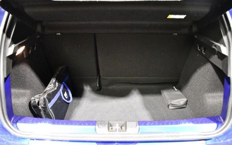 DACIA SANDERO STEPWAY EXPRESSION ECO-G 100 BLEU GT-086-TT