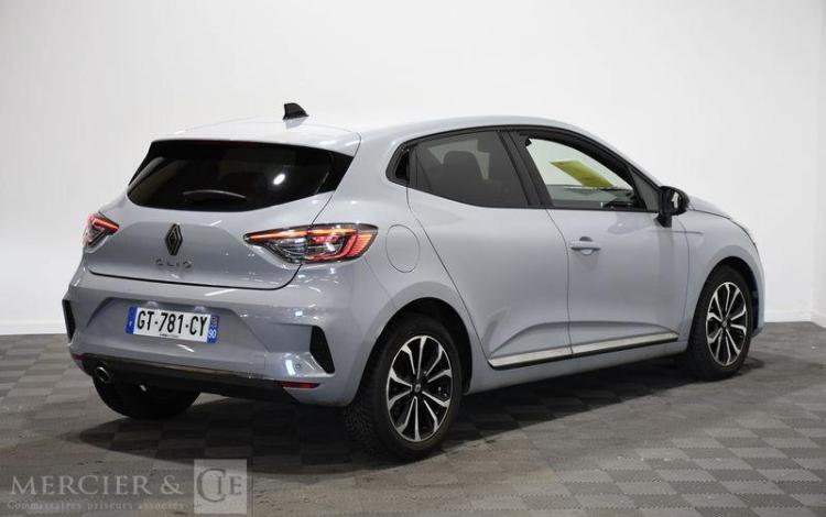 RENAULT CLIO TECHNO TCE 90 GRIS GT-781-CY