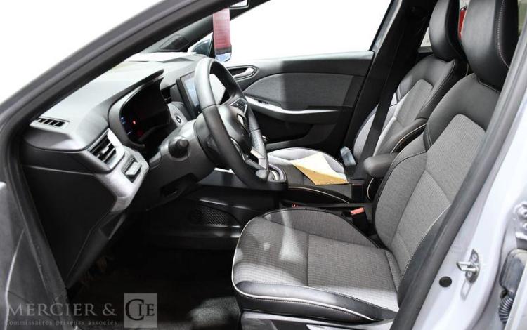 RENAULT CLIO TECHNO TCE 90 GRIS GT-781-CY