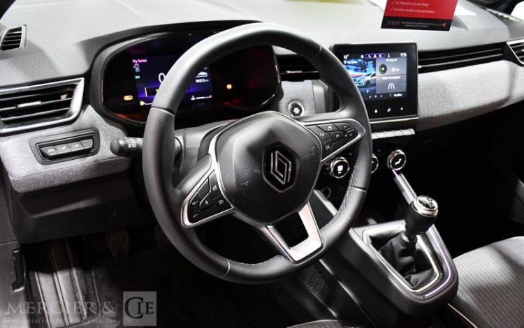 RENAULT CLIO TECHNO TCE 90 GRIS GT-781-CY