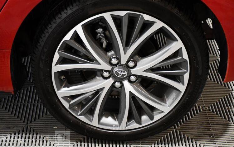 TOYOTA YARIS 1.5 DUAL-VVT-iE 114ch HYBRID COLLECTION CVT ROUGE GV-045-ND