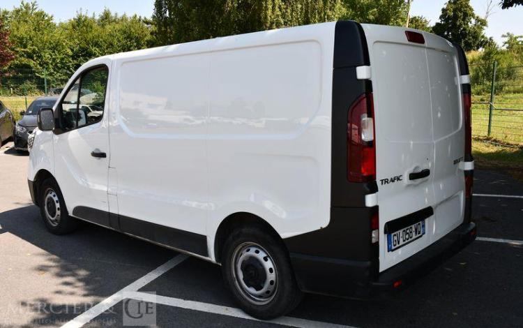 RENAULT TRAFIC GCF L1H1 2T8 BLUE DCI 130 BLANC GV-058-WQ