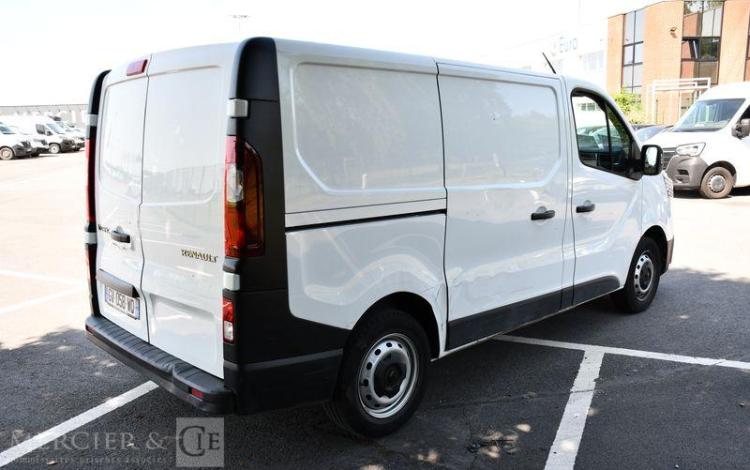 RENAULT TRAFIC GCF L1H1 2T8 BLUE DCI 130 BLANC GV-058-WQ