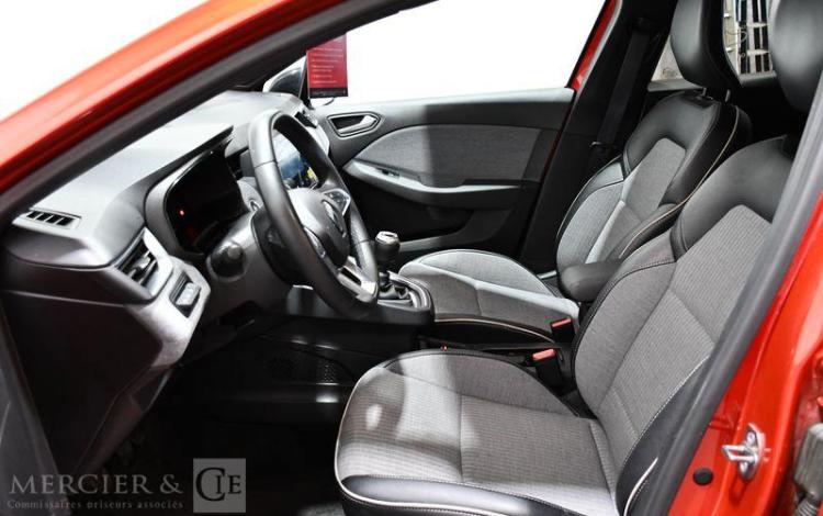 RENAULT CLIO V 1.0 TCE 90 TECHNO ROUGE GV-424-WV