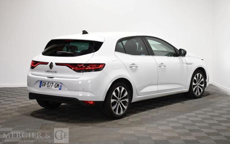 RENAULT MEGANE 1.3 TCE 140 TECHNO EDC BLANC GV-577-GM