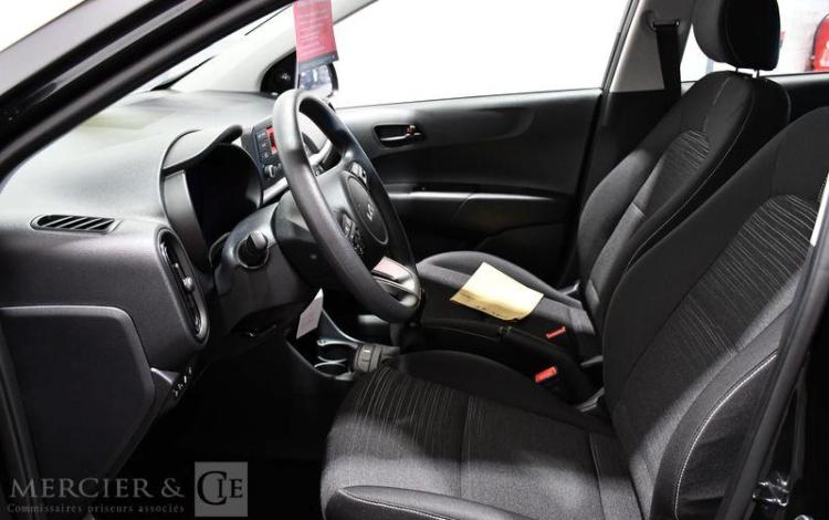 KIA PICANTO ACTIVE NOIR GV-611-BS
