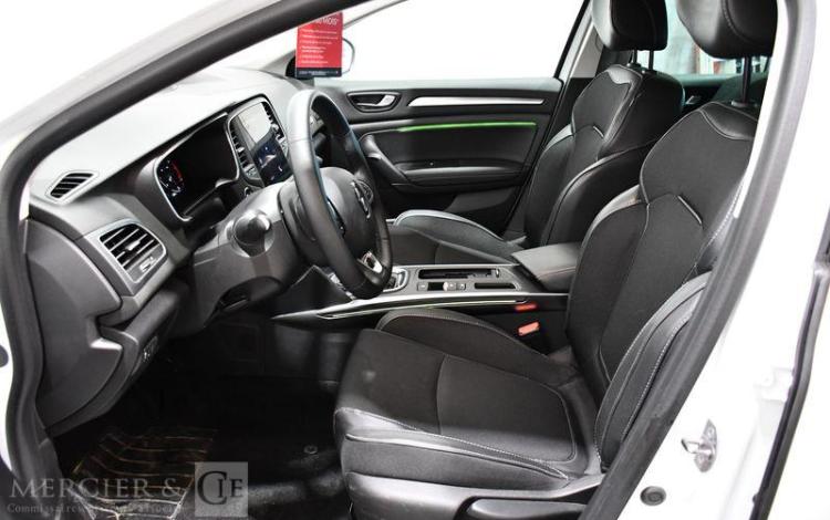 RENAULT MEGANE STE 1.3 TCE 140 TECHNO EDC BLANC GV-620-GM