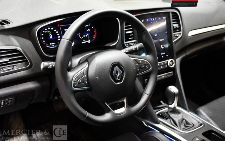 RENAULT MEGANE STE 1.3 TCE 140 TECHNO EDC BLANC GV-678-GM
