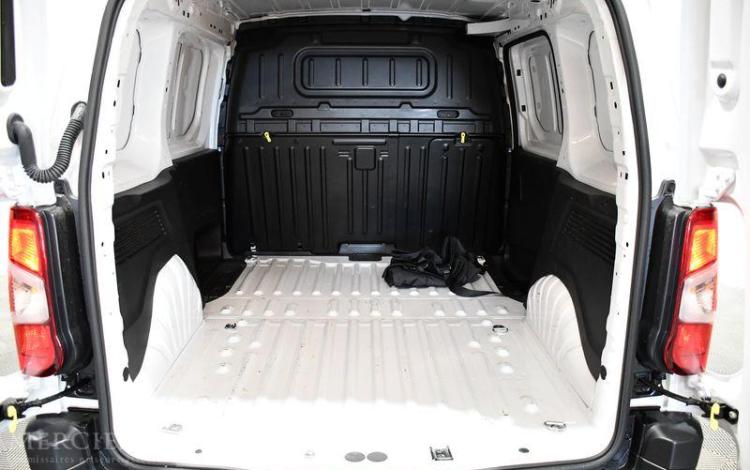 PEUGEOT PARTNER M 650kg BLANC GW-013-RQ