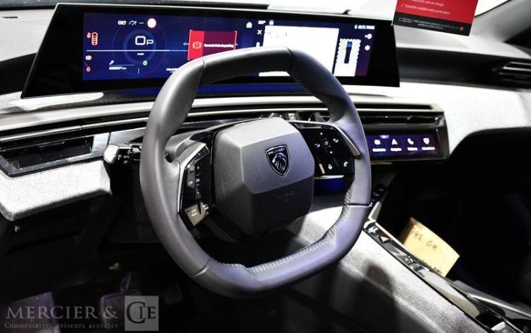 PEUGEOT 3008 1.2 HYBRID 136ch ALLURE E-DCS6 GRIS GX-782-GH