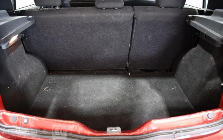 DACIA SANDERO STEPWAY 1,6 MPI 85CH ROUGE GZ-409-MF
