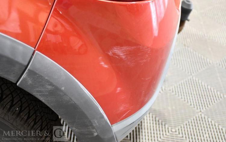 DACIA SANDERO STEPWAY 1,6 MPI 85CH ROUGE GZ-409-MF