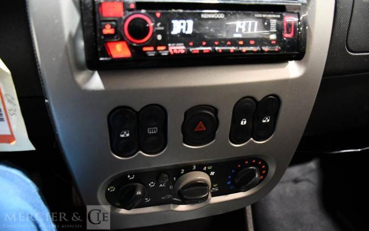 DACIA SANDERO STEPWAY 1,6 MPI 85CH ROUGE GZ-409-MF