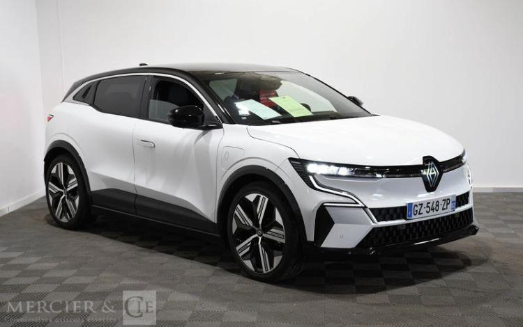RENAULT MEGANE E-TECH ICONIC 2 BLANC GZ-548-ZP