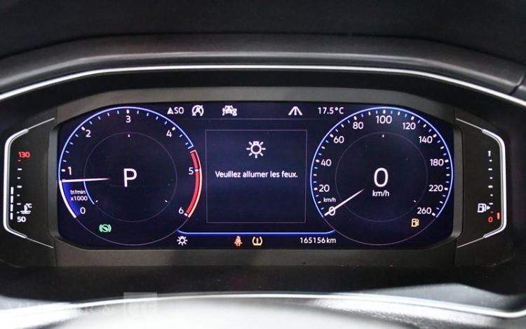 VOLKSWAGEN T-ROC R-LINE 2l  TDI 150 CH DSG GRIS GZ-858-NH