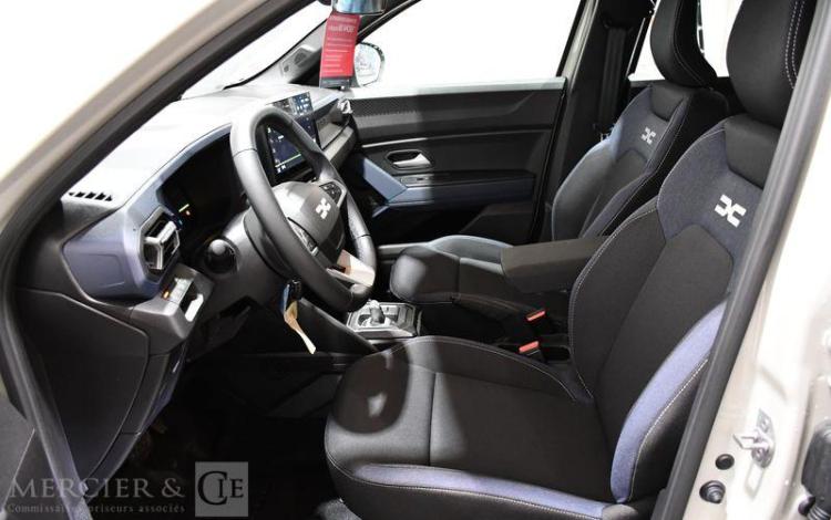 DACIA DUSTER 1.6 HYBRID 140ch EXPRESSION 4X2 ROUILLE HA-324-PF