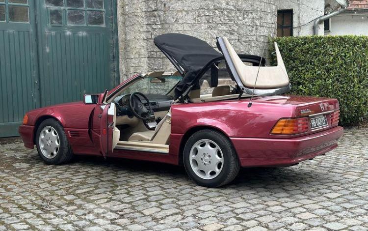 MERCEDES 300 sl BORDEAUX HB-047-ZF