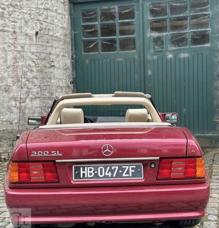 MERCEDES 300 sl BORDEAUX HB-047-ZF