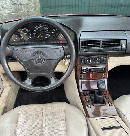 MERCEDES 300 sl BORDEAUX HB-047-ZF