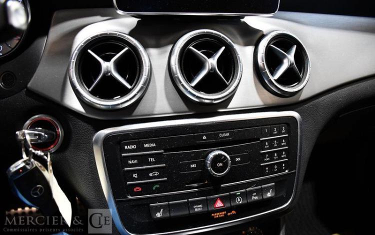 MERCEDES CLA SHOOTING BREAK 1,6 200 155 SENSATION 7G-DCT BVA NOIR HB-314-YP