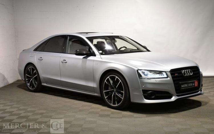 AUDI S8 + 605CH GRIS RS7850