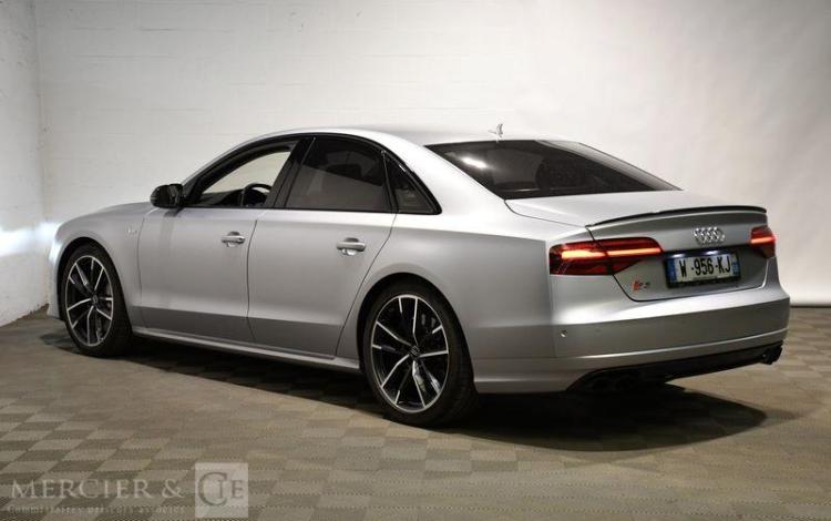 AUDI S8 + 605CH GRIS RS7850