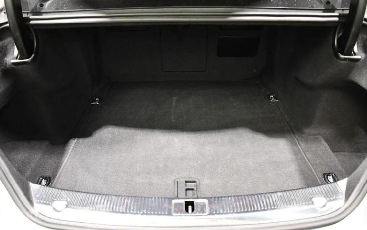 AUDI S8 + 605CH GRIS RS7850