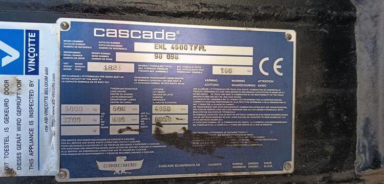 TOYOTA CHARIOT ELEVATEUR FRONTAL 52-6FG45@1030 – GAZ – CAPACITE NOMINALE 5 T – 2510 H  10330