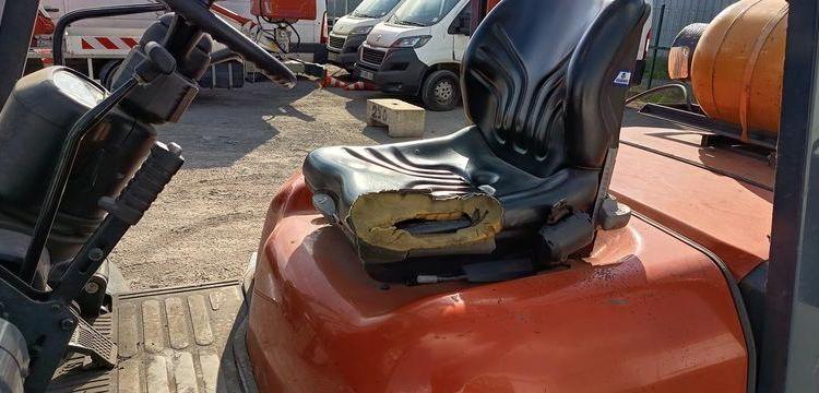 TOYOTA CHARIOT ELEVATEUR FRONTAL 52-6FG45@1030 – GAZ – CAPACITE NOMINALE 5 T – 2510 H  10330
