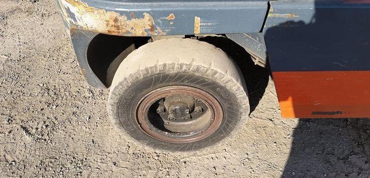 TOYOTA CHARIOT ELEVATEUR FRONTAL 52-6FG45@1030 – GAZ – CAPACITE NOMINALE 5 T – 2510 H  10330