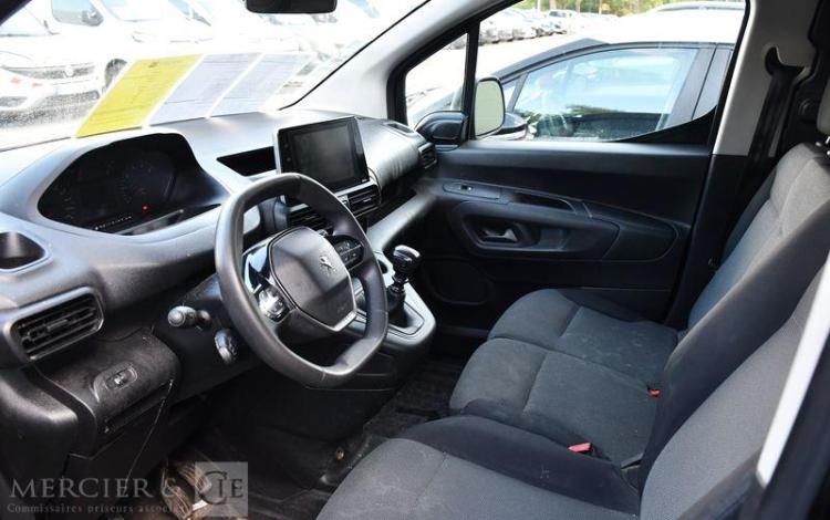 PEUGEOT PARTNER 1.5 BLUEHDI 130 950KG L2 XL PREMIUM NOIR 1XWL635