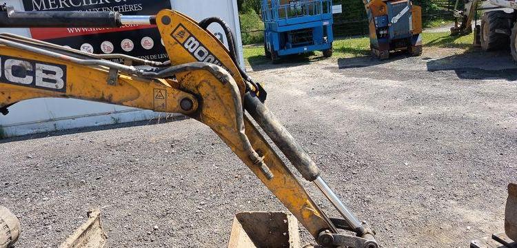 JCB MINI-PELLE SUR CHENILLES 8025 ZT – 2,81T – DIESEL  – 4351 HEURES – ANNEE 2017  27887