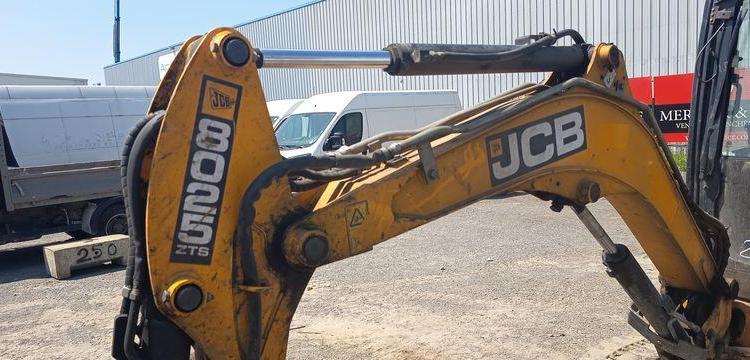 JCB MINI-PELLE SUR CHENILLES 8025 ZT – 2,81T – DIESEL  – 4351 HEURES – ANNEE 2017  27887