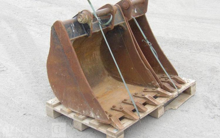 CATERPILLAR LOT DE 2 GODETS RETRO  2CATGC