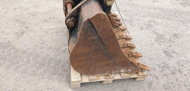 CATERPILLAR LOT DE 2 GODETS RETRO  2CATGC
