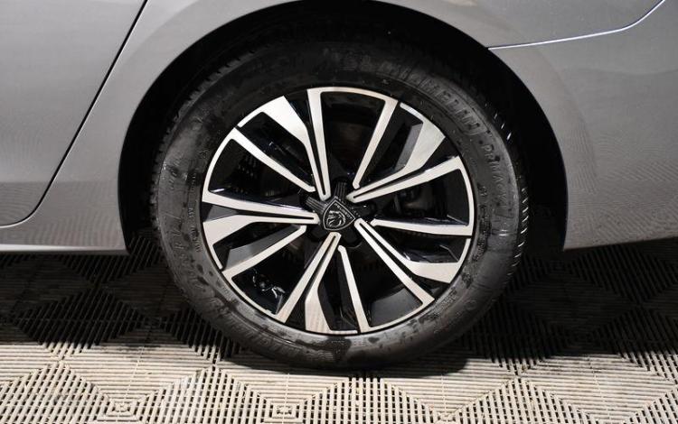 PEUGEOT 508 SW 1,5 BLUEHDI 130CH ALLURE EAT8 S&S GRIS 2FPX566